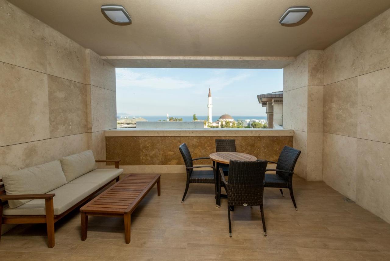 Birun Ada Hotel Burgazada ภายนอก รูปภาพ