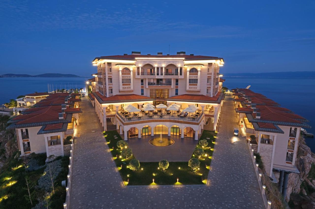 Birun Ada Hotel Burgazada ภายนอก รูปภาพ