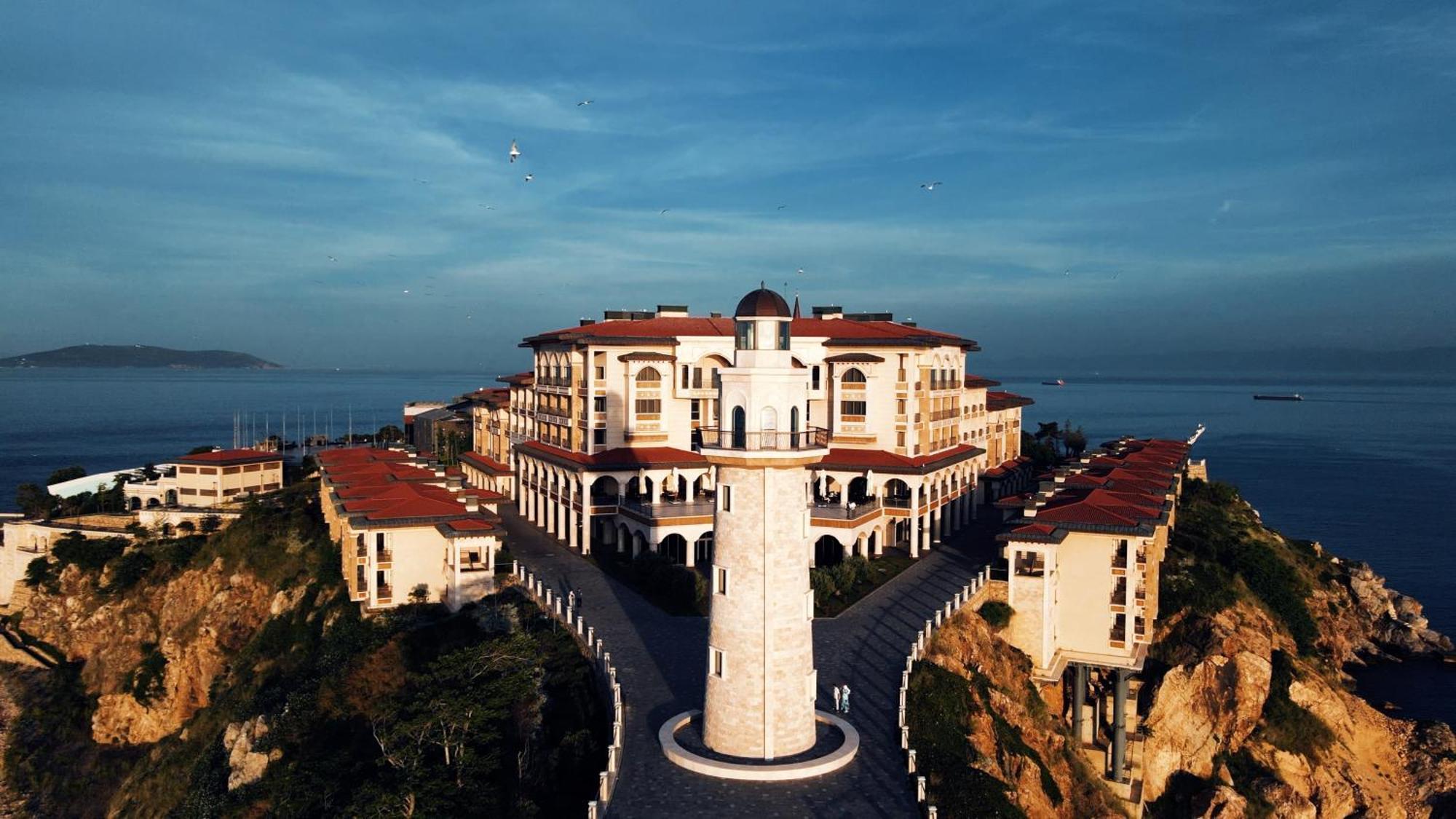 Birun Ada Hotel Burgazada ภายนอก รูปภาพ