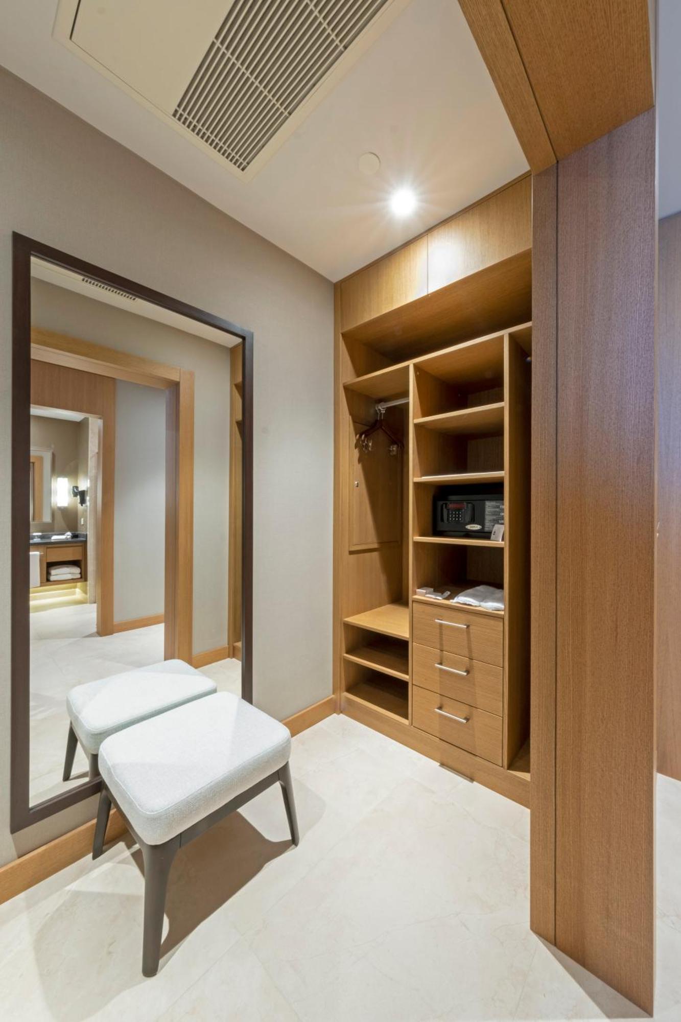 Birun Ada Hotel Burgazada ภายนอก รูปภาพ
